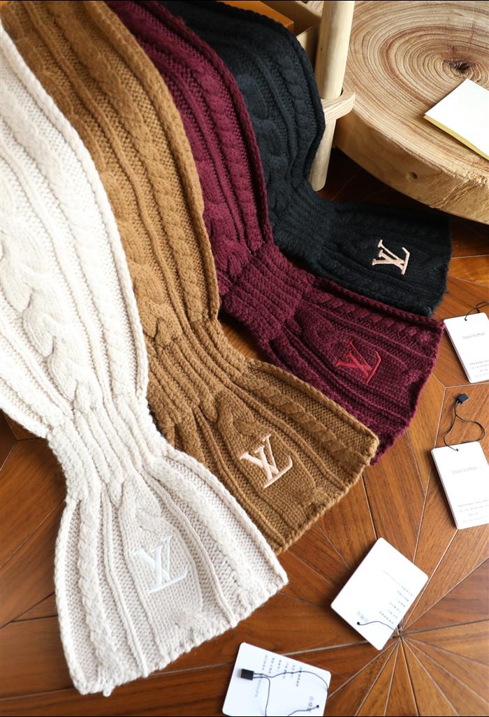 2026116115858493 100